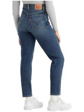 Levi's High-Rise Mom Jeans size 29 cotton in Blue